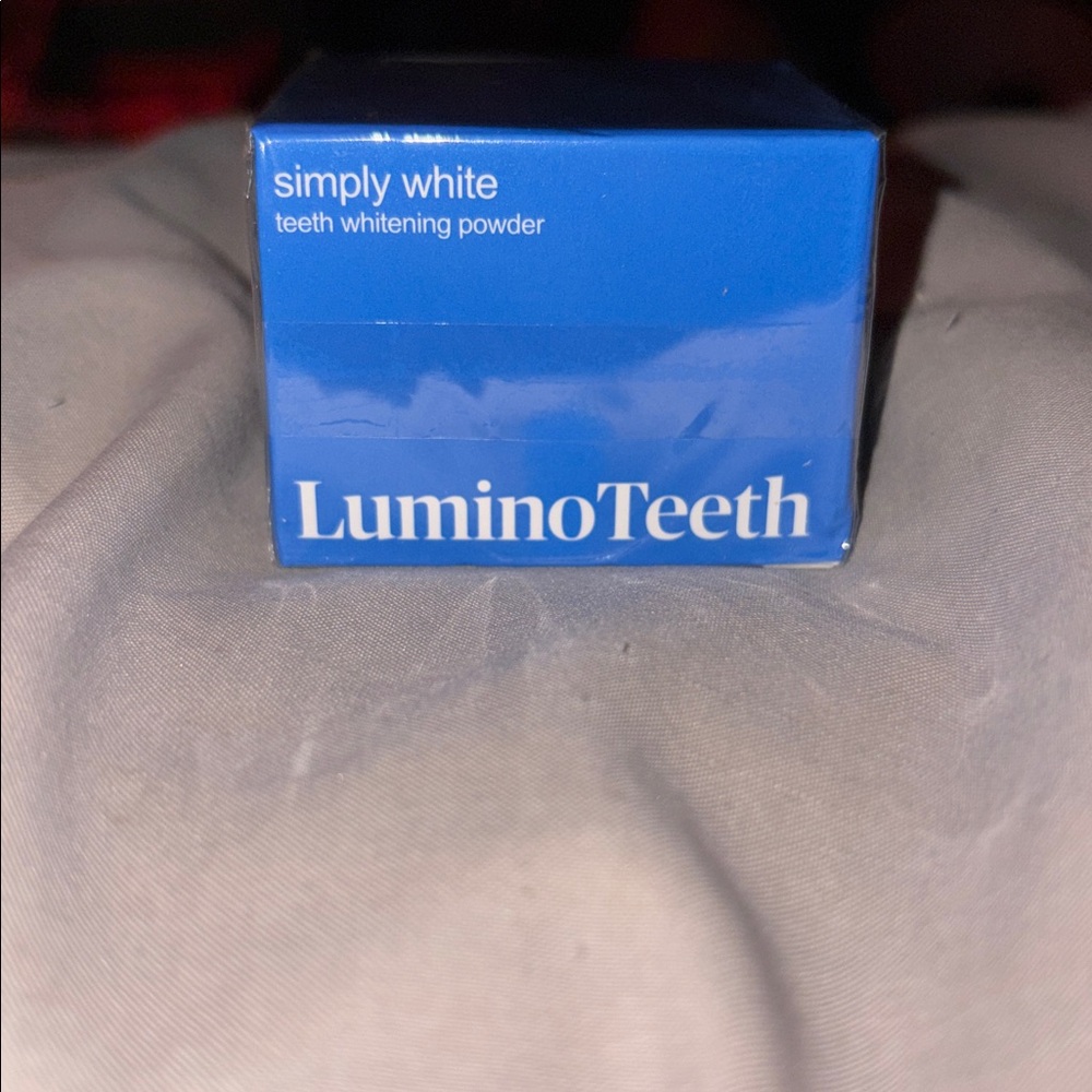 LuminoTeeth Brightening and Whitening Powder Duo - Picture 3 of 4